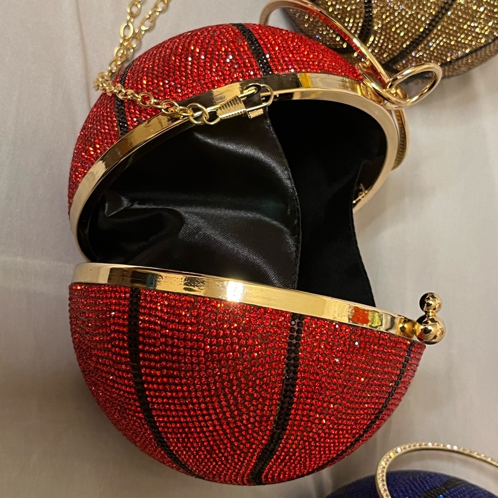 Big Balling Bling Basketball Purse!
